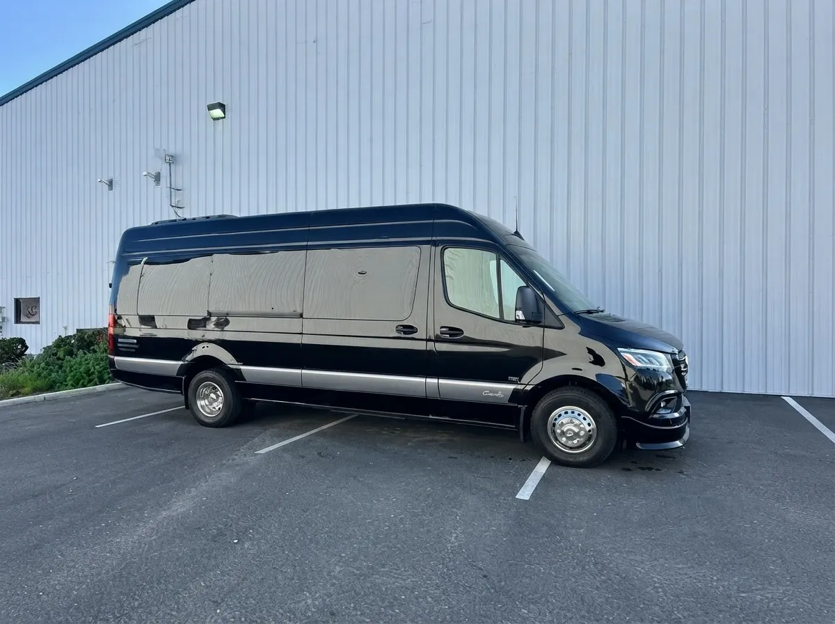 14 Passenger Mercedes-Benz Sprinter Limousine Bus for party bus rental 14 Passenger Mercedes-Benz Sprinter Limousine Bus for party bus rental