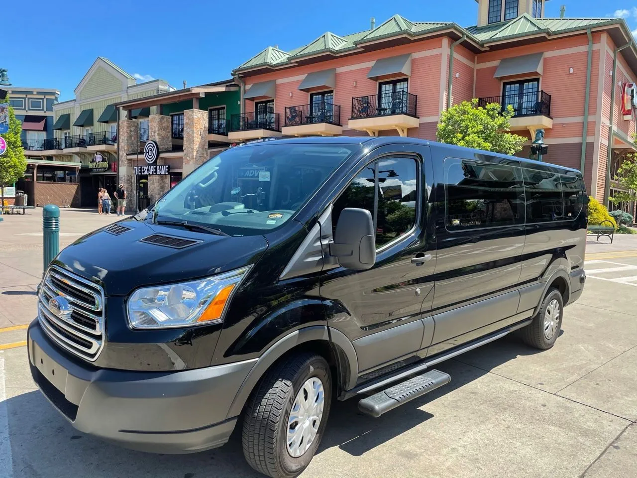 14 Passenger Van for minibus rental 14 Passenger Van for minibus rental