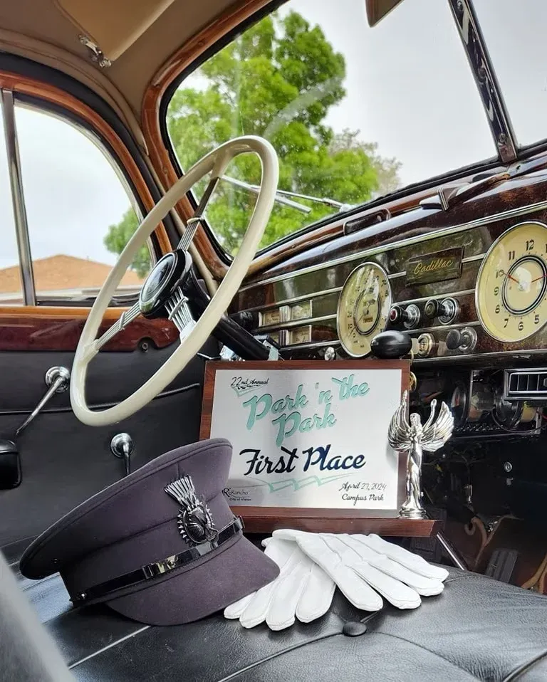 White 1937 Cadillac Fleetwood Series 70, photo 4 for classic car rental in Fresno, CA