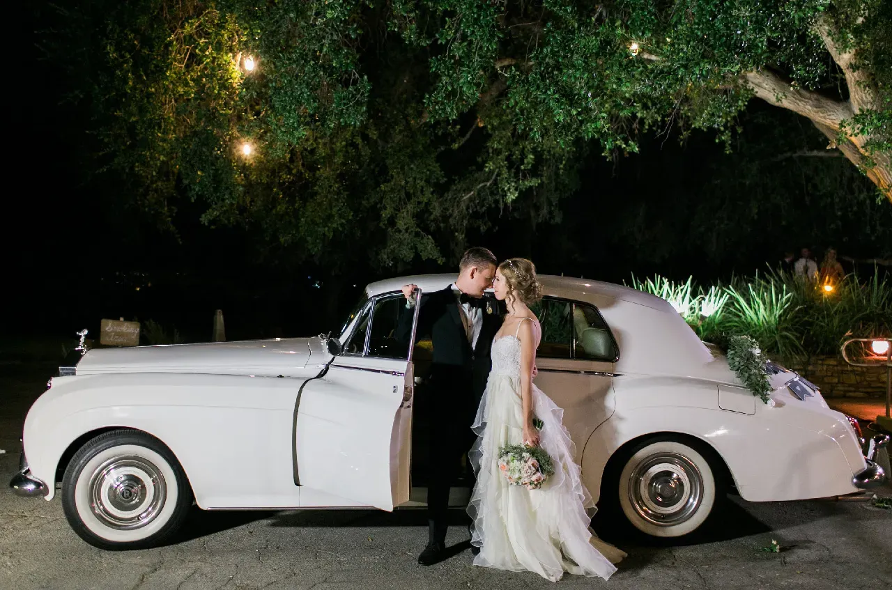 White 1960 Rolls-Royce Silver Cloud II exterior, photo 3 for wedding car rental in Los Angeles County, CA White 1960 Rolls-Royce Silver Cloud II exterior, photo 3 for wedding car rental in Los Angeles County, CA