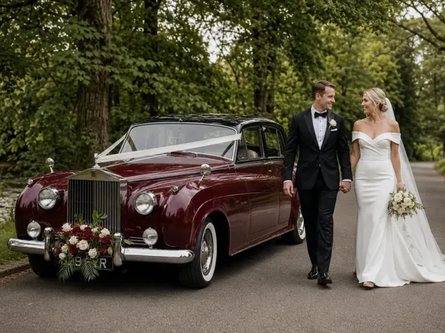 1960 Rolls-Royce Silver Cloud II for wedding car rental in Vernonia, OR
