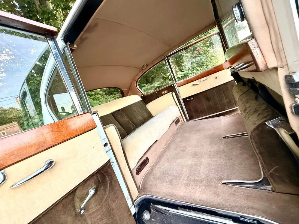 1962 Rolls Royce Austin Princess Stretch Limousine interior, photo 6 for quinceanera transportation in Shutesbury, MA