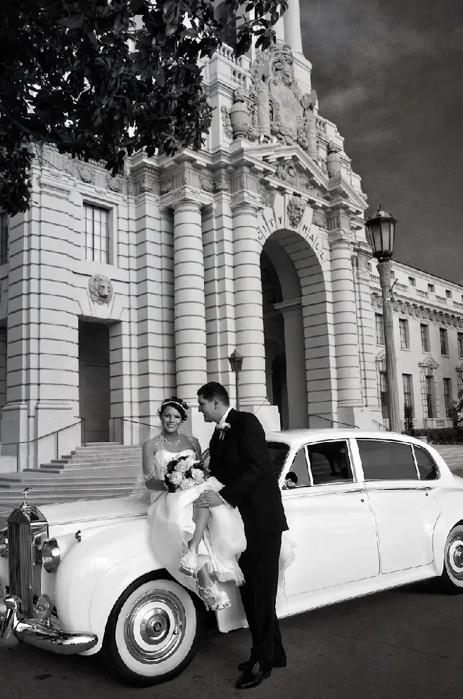 White 1962 Rolls-Royce Silver Cloud II LWB exterior, photo 8 for wedding car rental in Tarzana, CA White 1962 Rolls-Royce Silver Cloud II LWB exterior, photo 8 for wedding car rental in Tarzana, CA