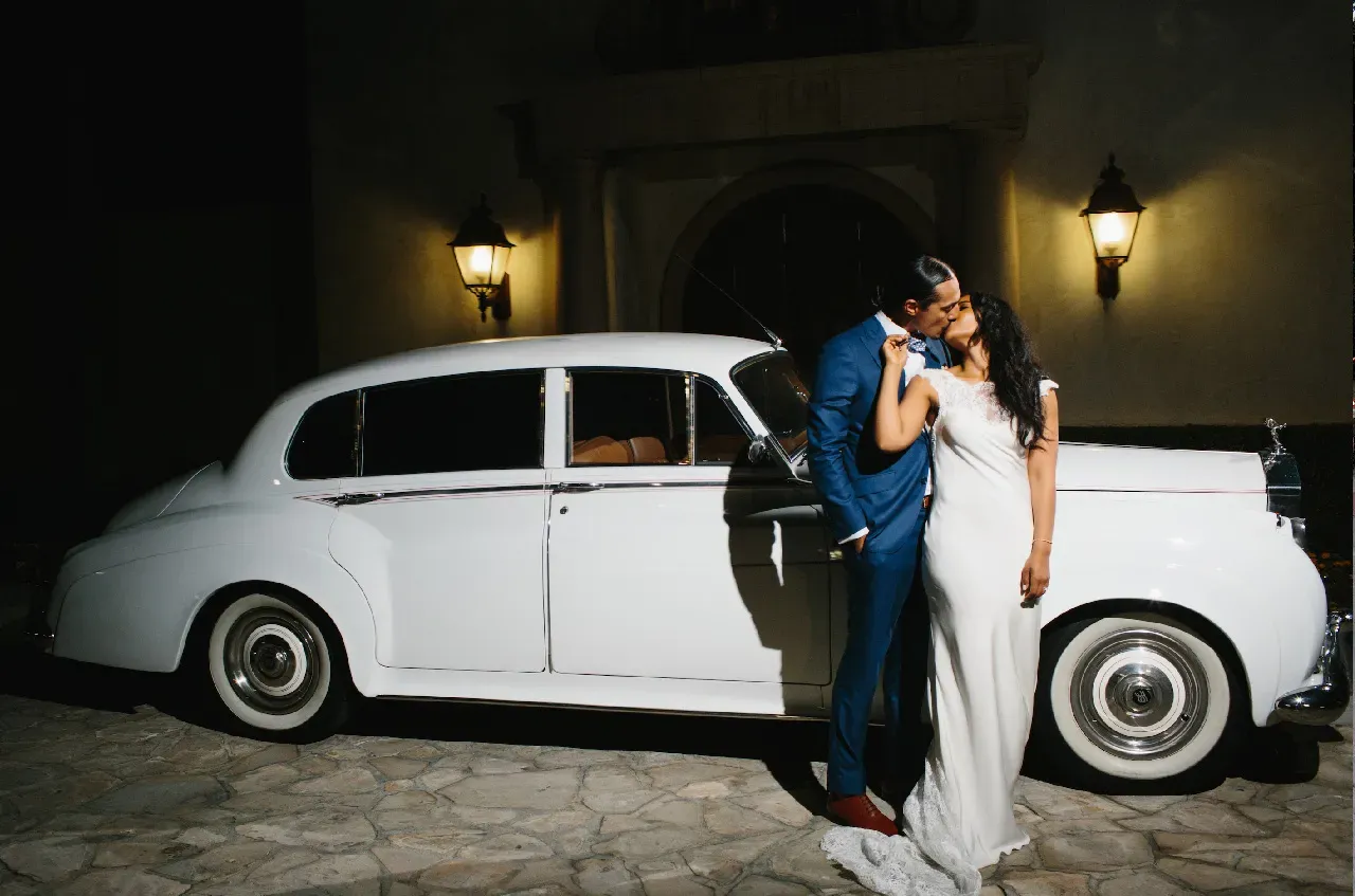 White 1962 Rolls-Royce Silver Cloud II LWB exterior, photo 5 for wedding car rental in Tarzana, CA White 1962 Rolls-Royce Silver Cloud II LWB exterior, photo 5 for wedding car rental in Tarzana, CA