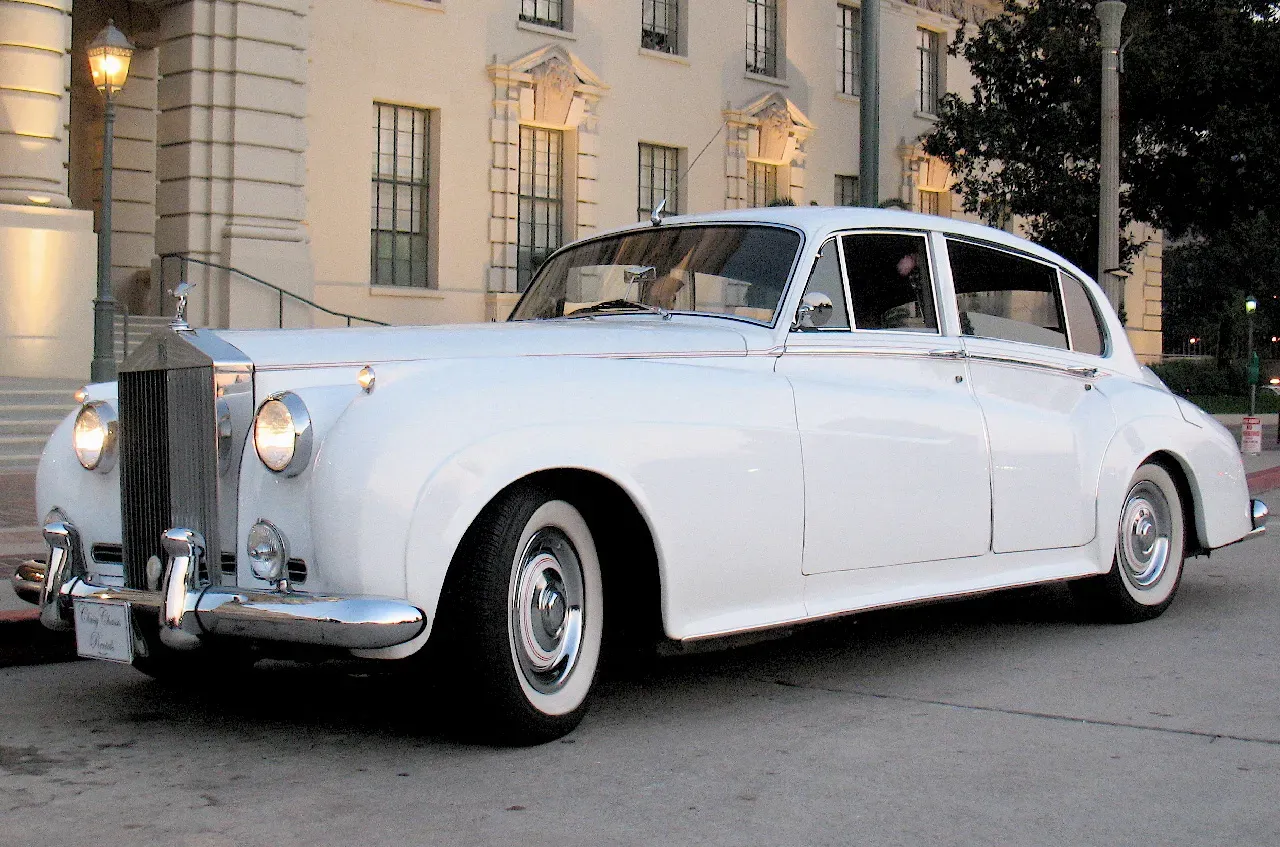 White 1962 Rolls Royce Silver Cloud II LWB