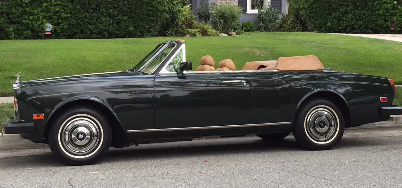 Green 1983 Rolls Royce Corniche Convertible exterior with convertible roof, photo 11 for Rolls-Royce car rental in Tarzana, CA Green 1983 Rolls Royce Corniche Convertible exterior with convertible roof, photo 11 for Rolls-Royce car rental in Tarzana, CA