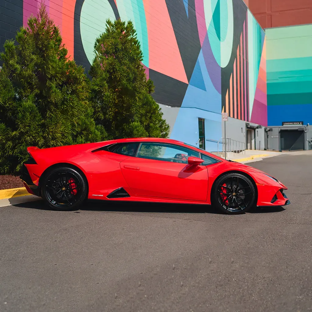 Red 2022 Lamborghini Huracan EVO Rosso Mars, photo 6 for exotic car rental in Forsyth County, GA