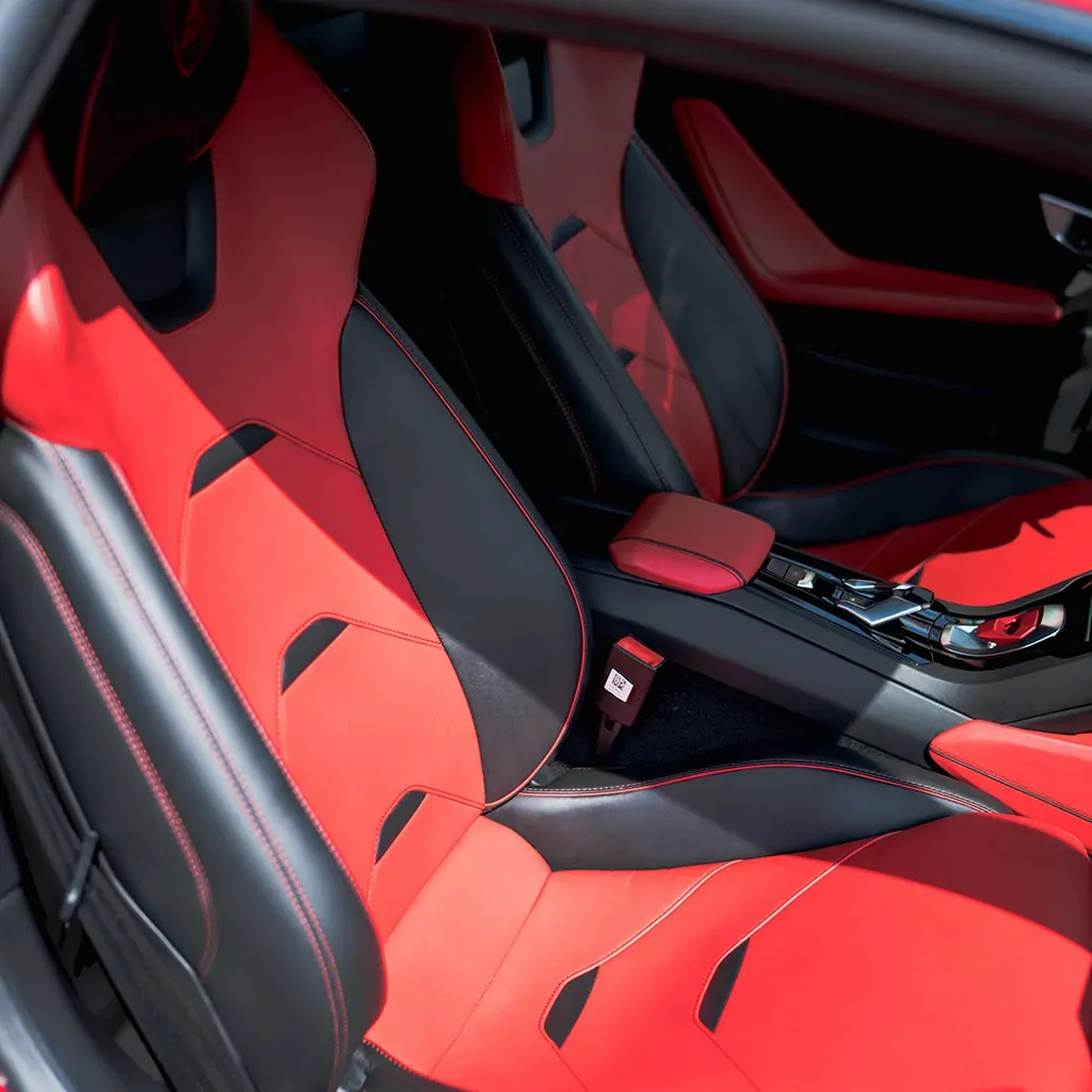 Red 2022 Lamborghini Huracan EVO Rosso Mars, photo 9 for exotic car rental in Rockville, MD
