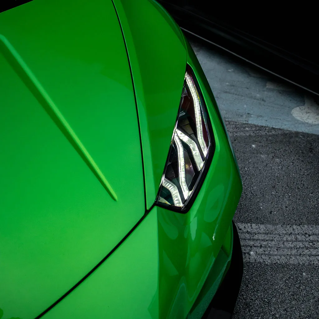 Green 2022 Lamborghini Huracan EVO Verde Mantis, photo 4 for exotic car rental