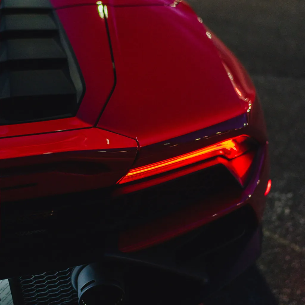 Red 2023 Lamborghini Huracan EVO Spyder, photo 11 for exotic car rental in Rockville, MD Red 2023 Lamborghini Huracan EVO Spyder, photo 11 for exotic car rental in Rockville, MD