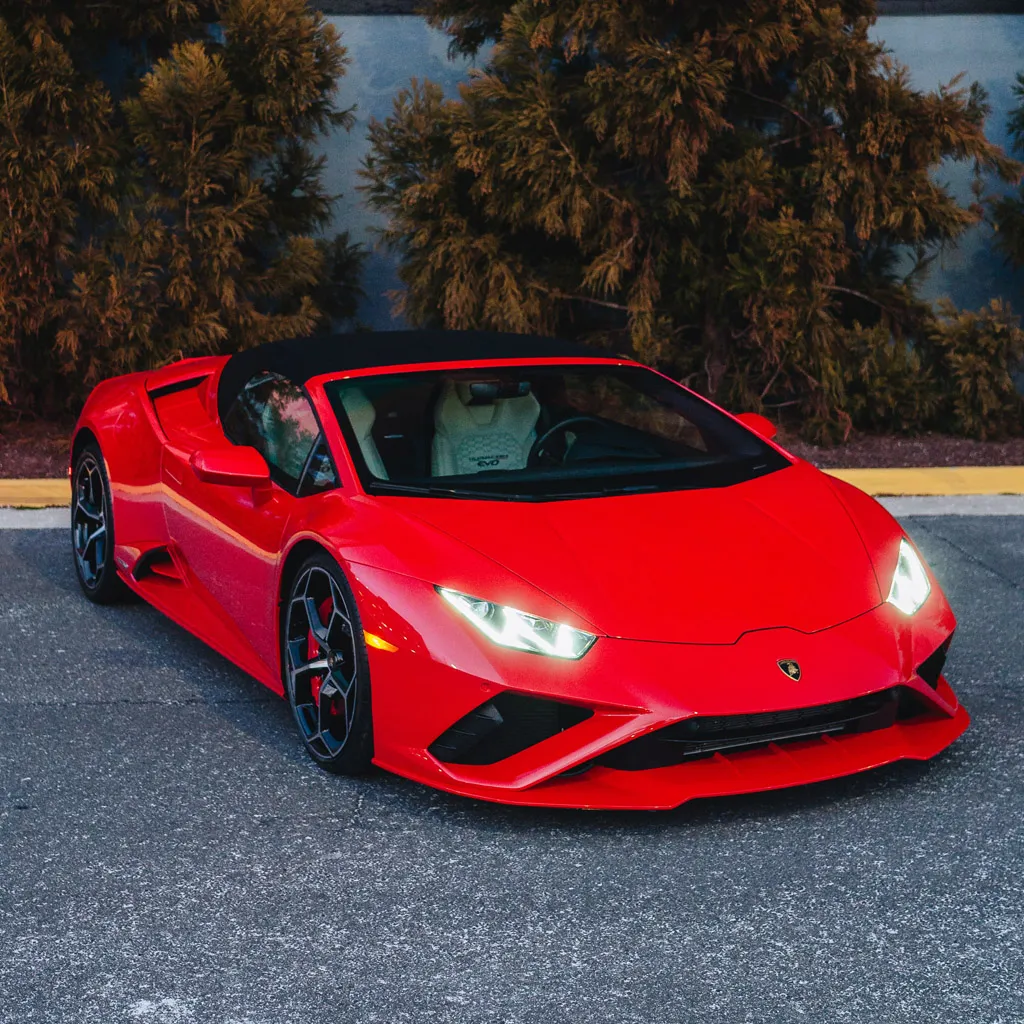 Red 2023 Lamborghini Huracan EVO Spyder, photo 12 for exotic car rental in Rockville, MD Red 2023 Lamborghini Huracan EVO Spyder, photo 12 for exotic car rental in Rockville, MD