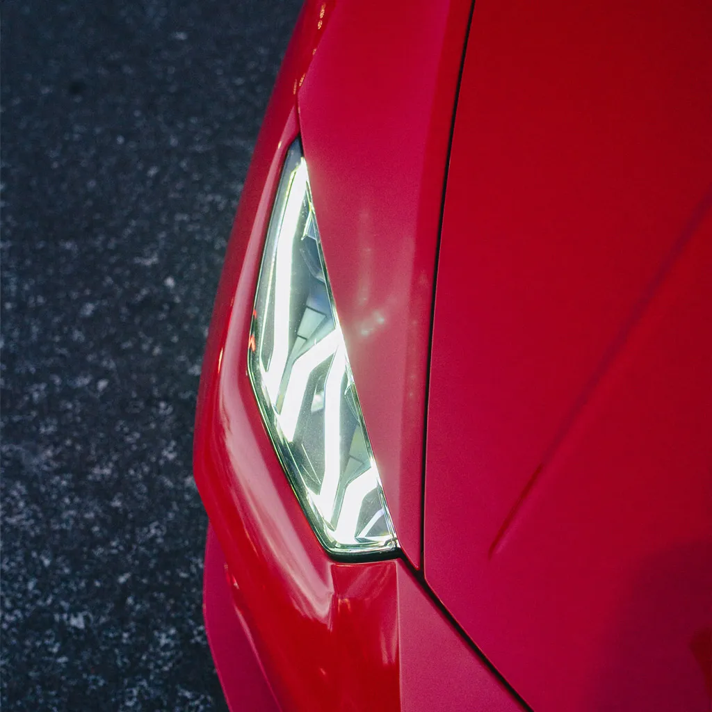 Red 2023 Lamborghini Huracan EVO SPYDER Fully Loaded, photo 4 for exotic car rental