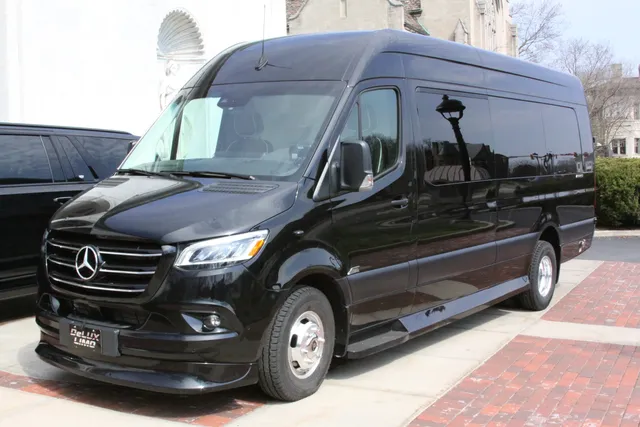 Black 2024 Mercedes-Benz SPrinter, photo 3 for mini coach rental in Fort Gratiot, MI