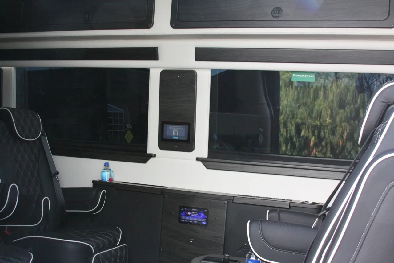 Black 2024 Mercedes-Benz SPrinter, photo 5 for mini coach rental in Fort Gratiot, MI