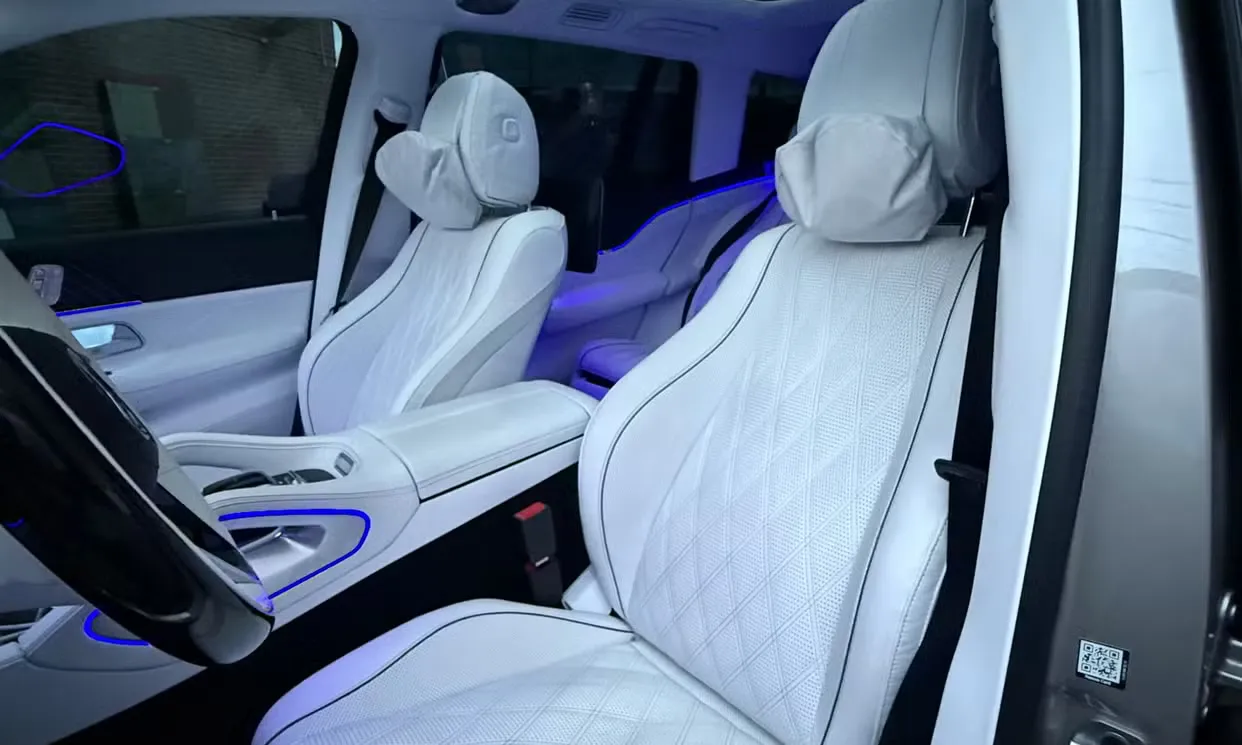 2025 Maybach GLS 600 - Mercedes-Benz, photo 7 for exotic car rental in Los Angeles, CA 2025 Maybach GLS 600 - Mercedes-Benz, photo 7 for exotic car rental in Los Angeles, CA