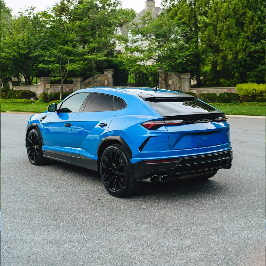 Blue Blu Eleos Lamborghini Urus, photo 9 for wedding car rental in Rockville, MD Blue Blu Eleos Lamborghini Urus, photo 9 for wedding car rental in Rockville, MD