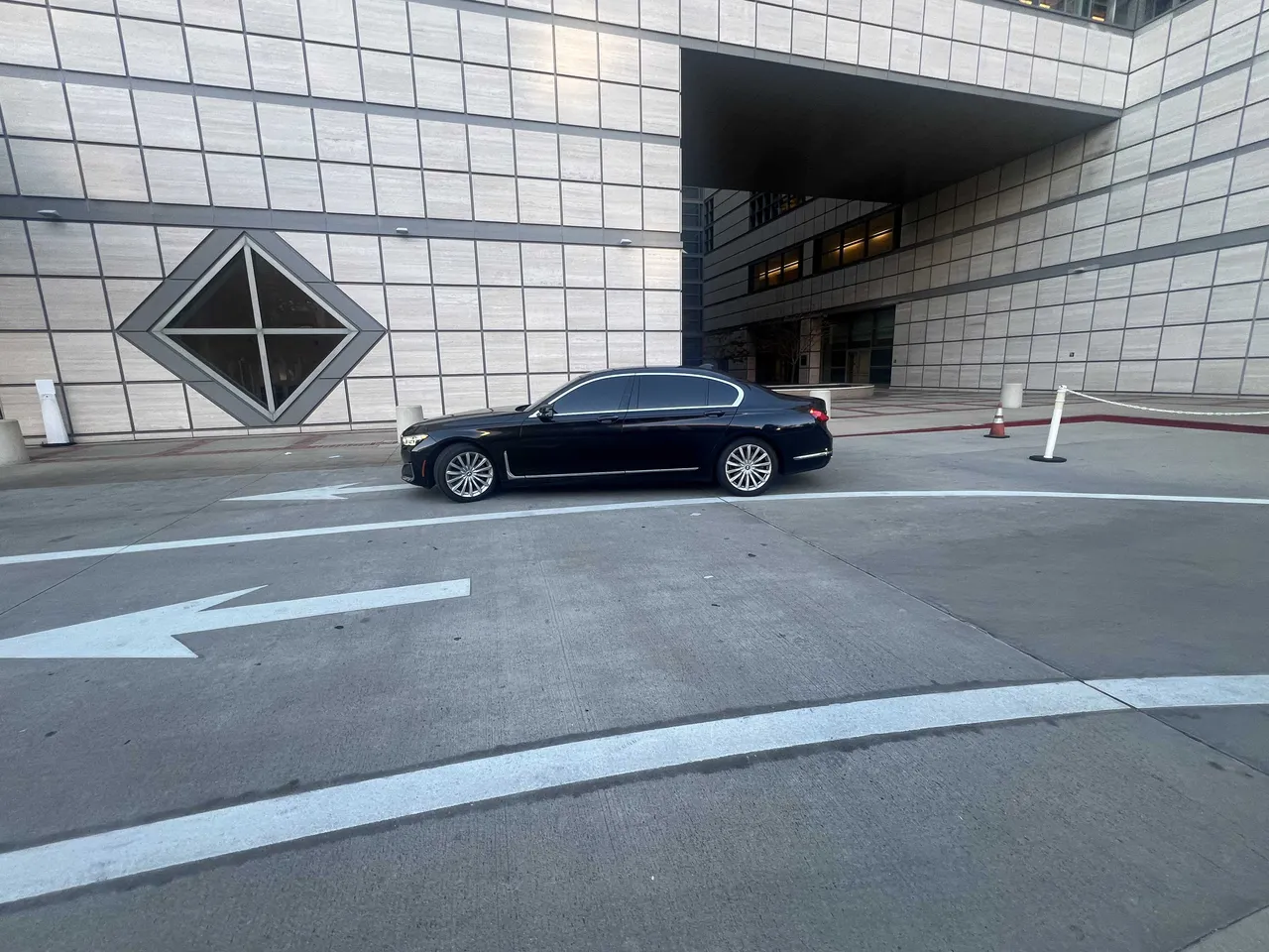 Black BMW 740i, photo 3 for sedan rental in Petrified Forest Natl Pk, AZ