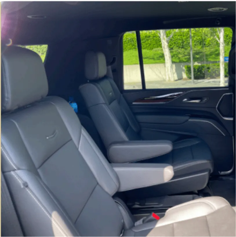Cadillac Escalade interior with captain's chairs, photo 2 for airport transfers Cadillac Escalade interior with captain's chairs, photo 2 for airport transfers