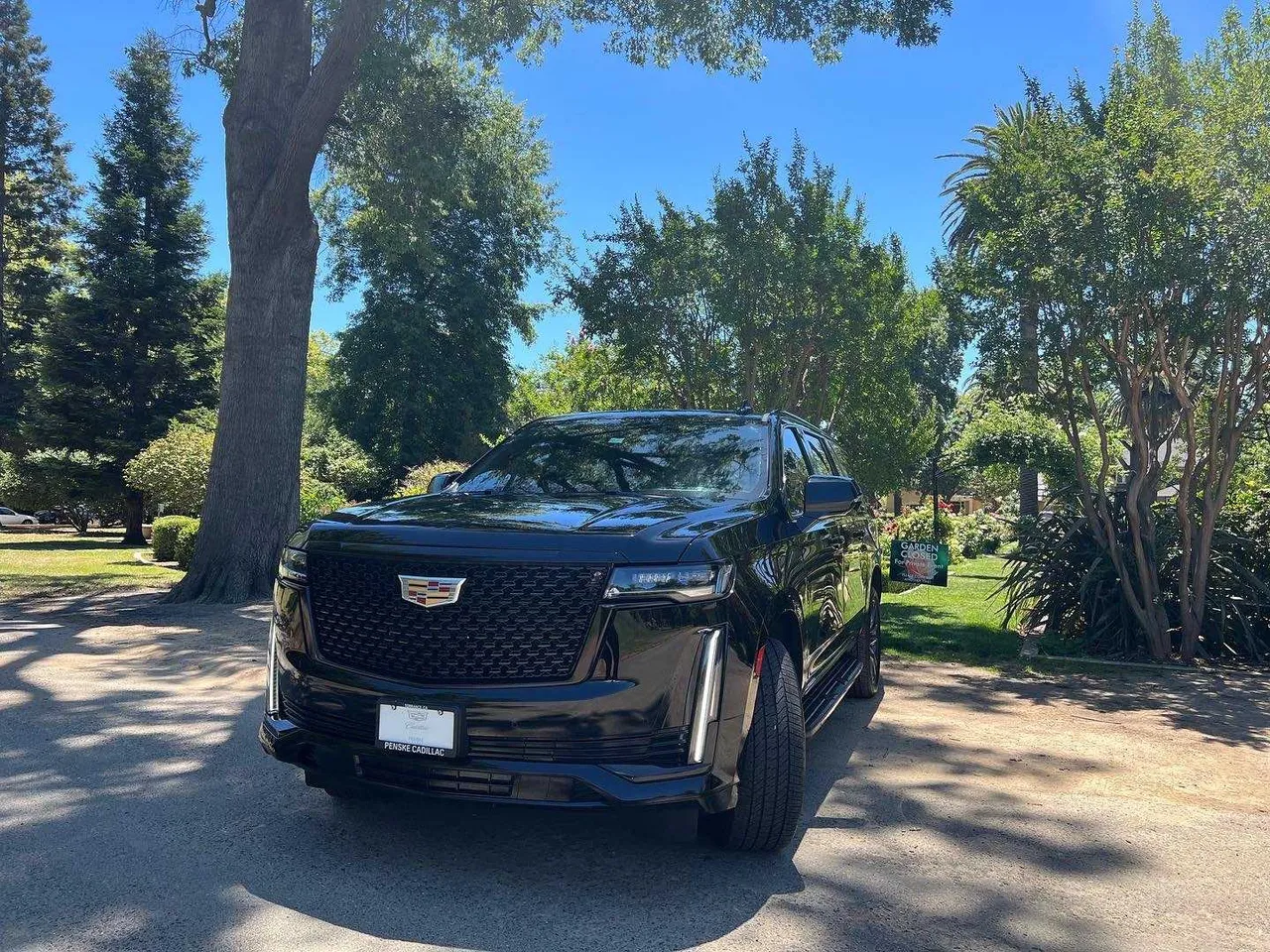 Black Cadillac Escalade, photo 2 for airport transfers in Tuolumne County, CA