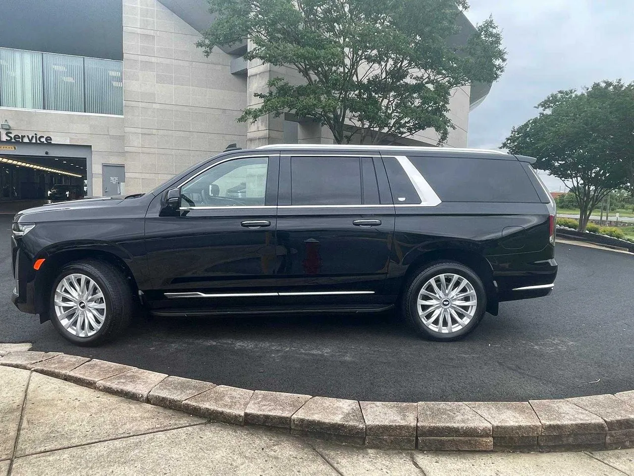 Black Cadillac Escalade for airport transfers Black Cadillac Escalade for airport transfers