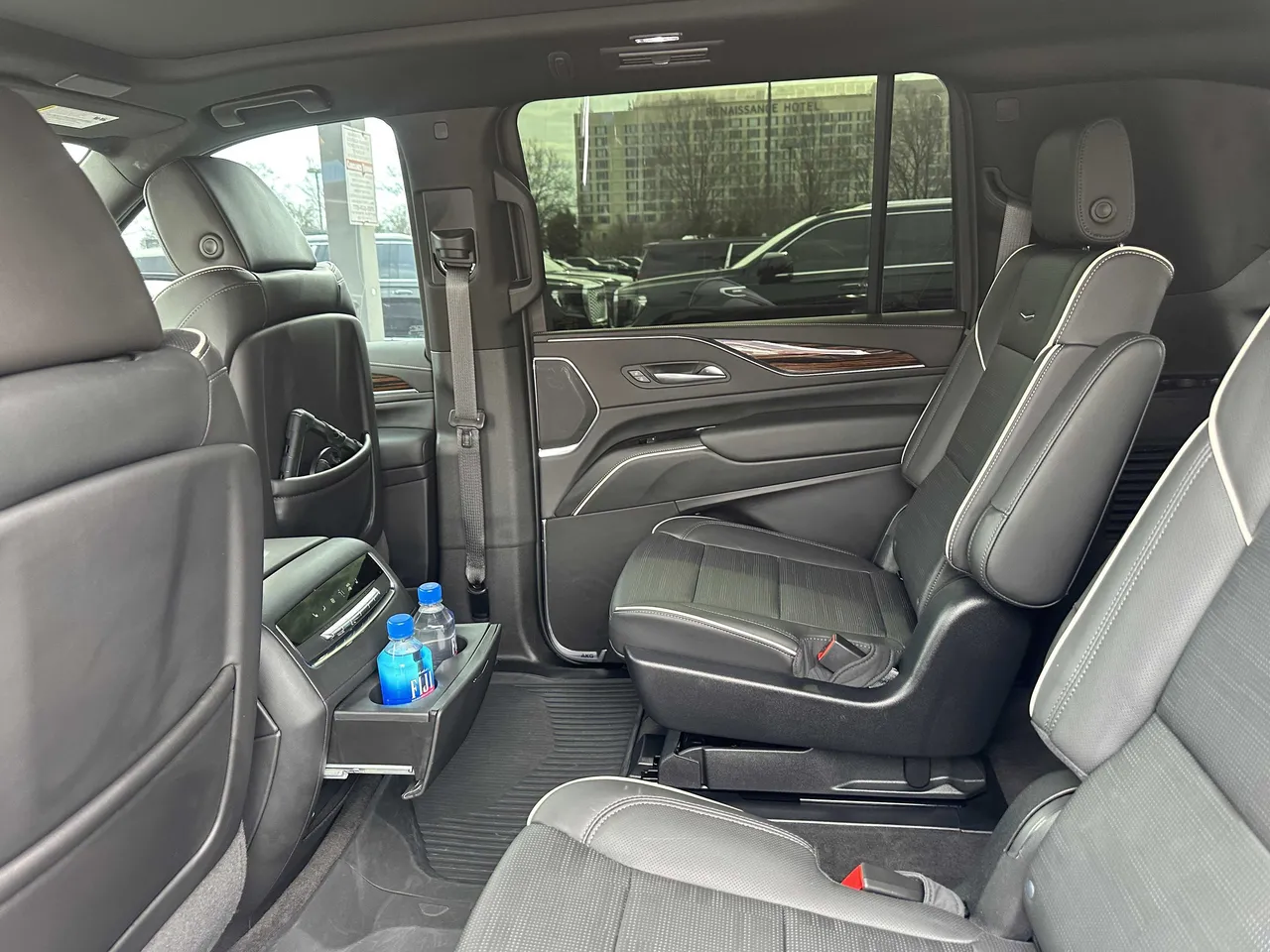Cadillac Escalade interior with captain's chairs and cup holders for cadillac escalade limo in Atlanta, GA Cadillac Escalade interior with captain's chairs and cup holders for cadillac escalade limo in Atlanta, GA