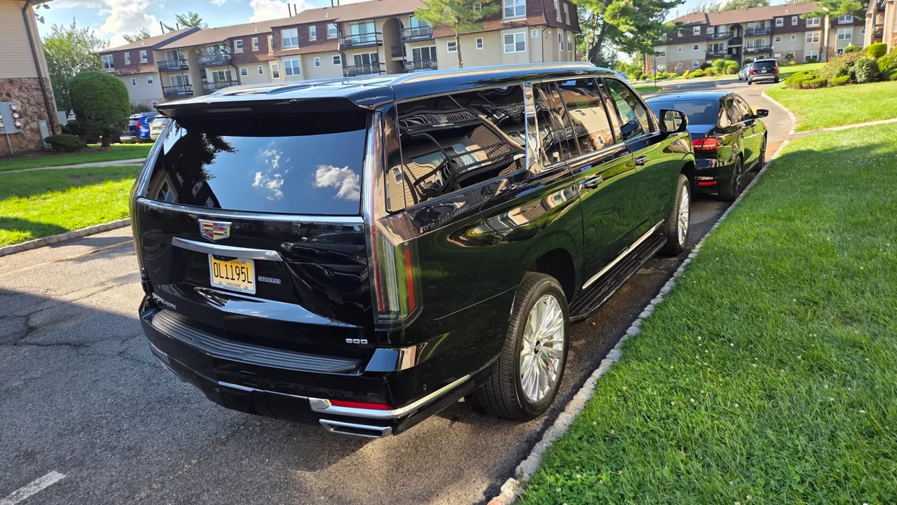 Black Cadillac Escalade, photo 3 for airport transfers