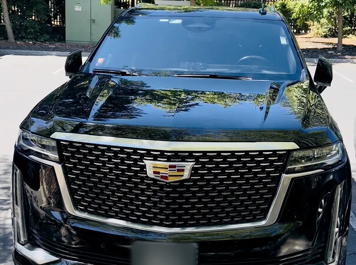 Black Cadillac Escalade for airport transfers Black Cadillac Escalade for airport transfers