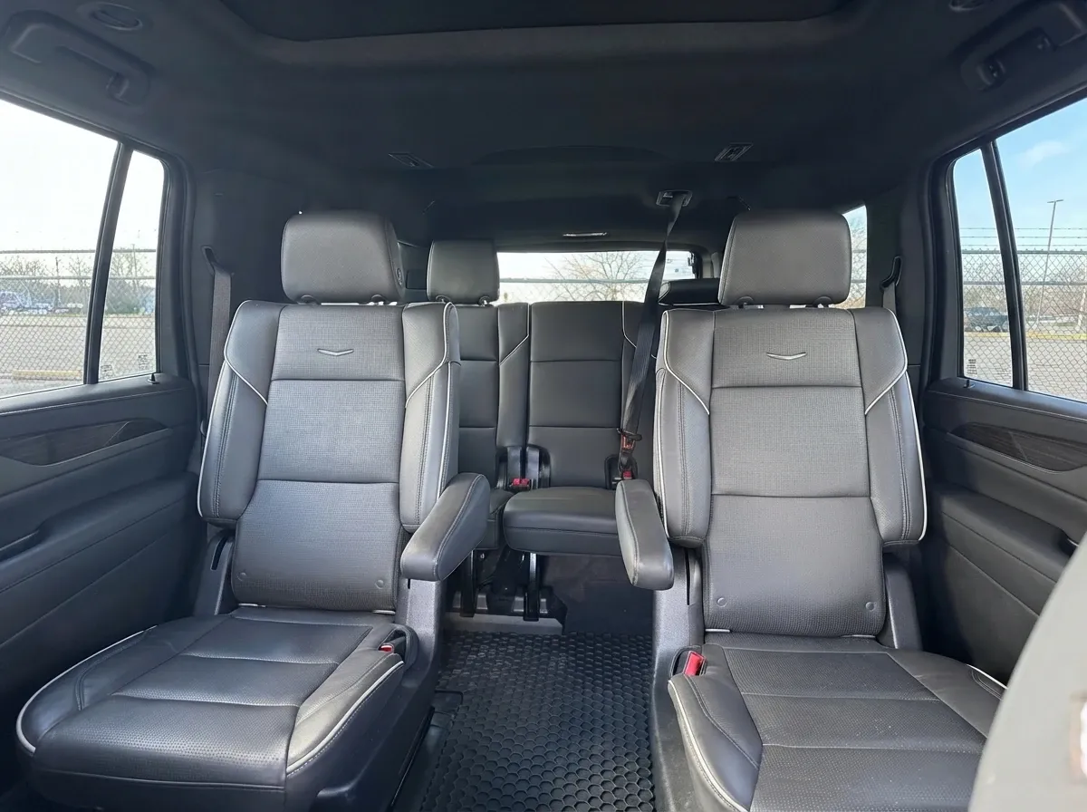White Cadillac Escalade, photo 2 for airport transfers White Cadillac Escalade, photo 2 for airport transfers