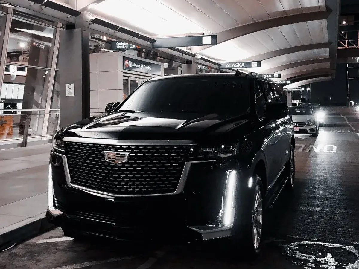 Black Cadillac Escalade ESV for airport transfers Black Cadillac Escalade ESV for airport transfers