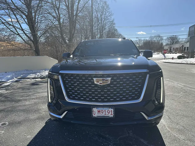 Black Cadillac Escalade ESV exterior for airport transfers Black Cadillac Escalade ESV exterior for airport transfers