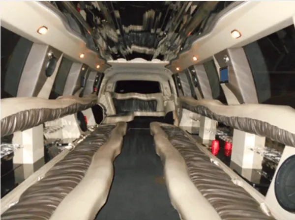 White Cadillac Escalade Limousine, photo 2 for limo rental in Memphis, TN White Cadillac Escalade Limousine, photo 2 for limo rental in Memphis, TN