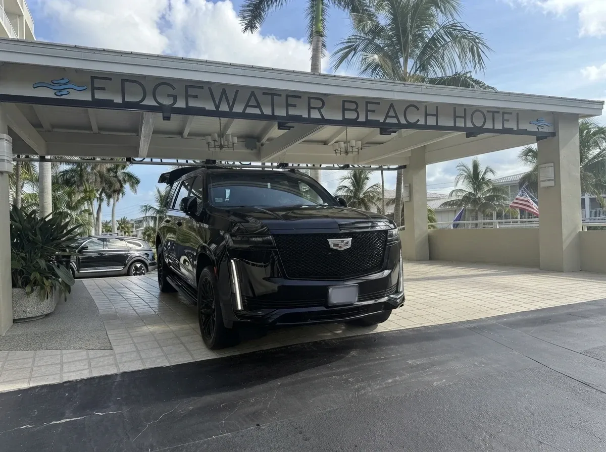 Black Cadillac Escalade Sports ESV, photo 2 for airport transfers Black Cadillac Escalade Sports ESV, photo 2 for airport transfers