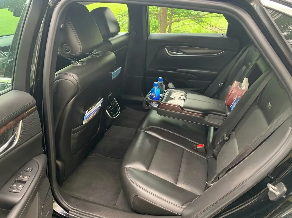 Black Cadillac XTS, photo 2 for sedan rental Black Cadillac XTS, photo 2 for sedan rental