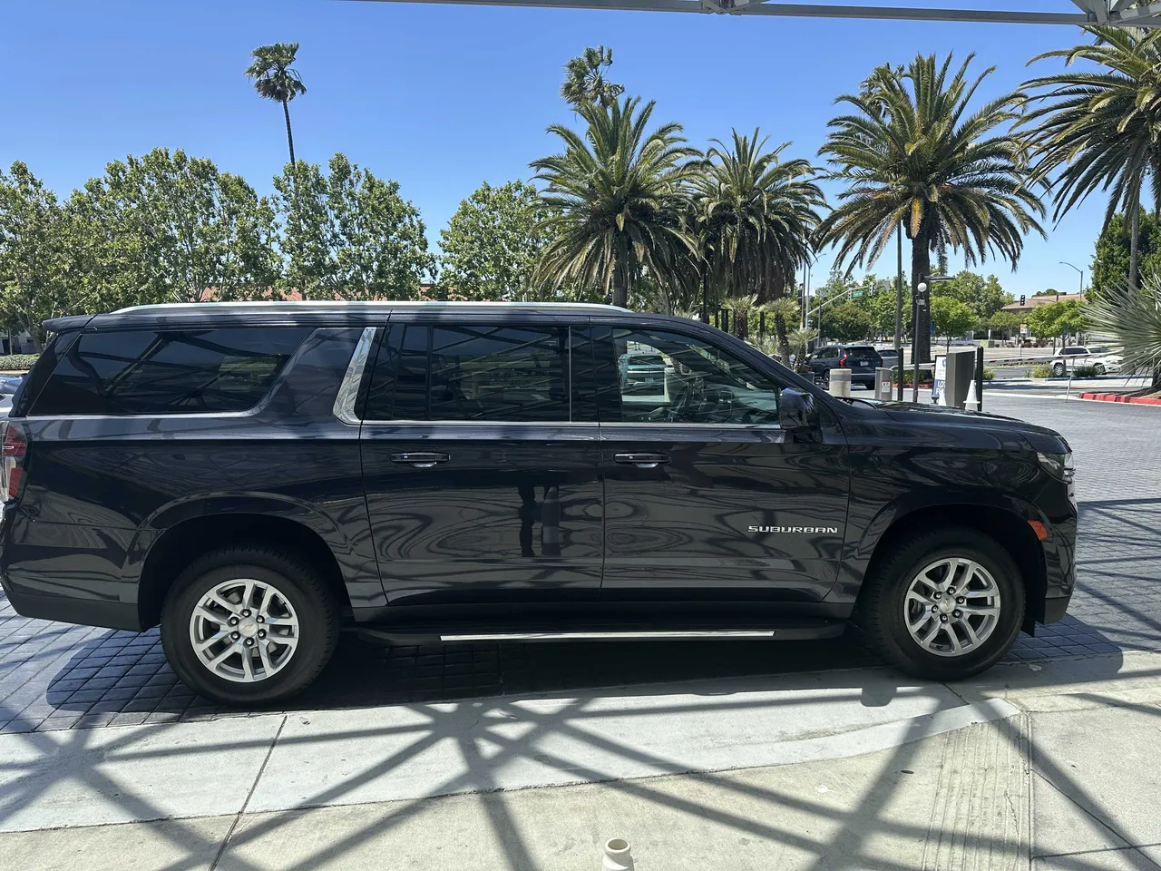 Black Chevrolet Suburban, photo 4 for airport transfers in Alameda County, CA