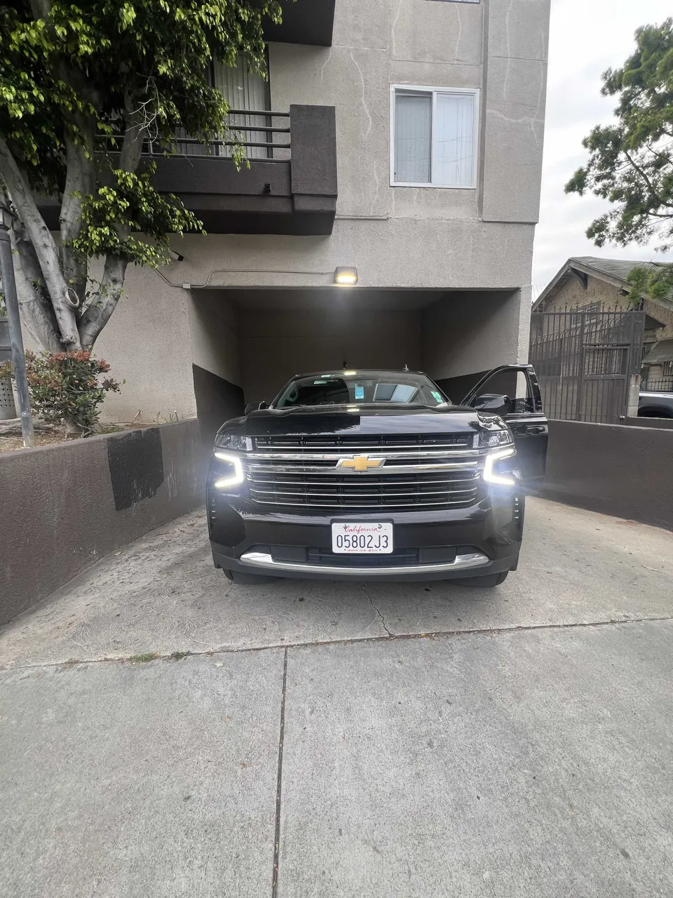 Black Chevrolet Suburban, photo 3 for airport transfers in Los Angeles County, CA