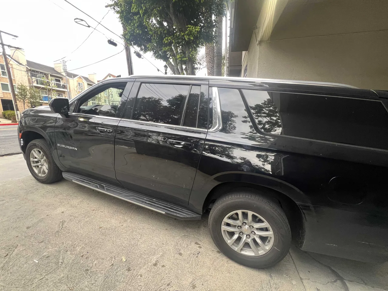 Black Chevrolet Suburban, photo 2 for airport transfers in Los Angeles County, CA