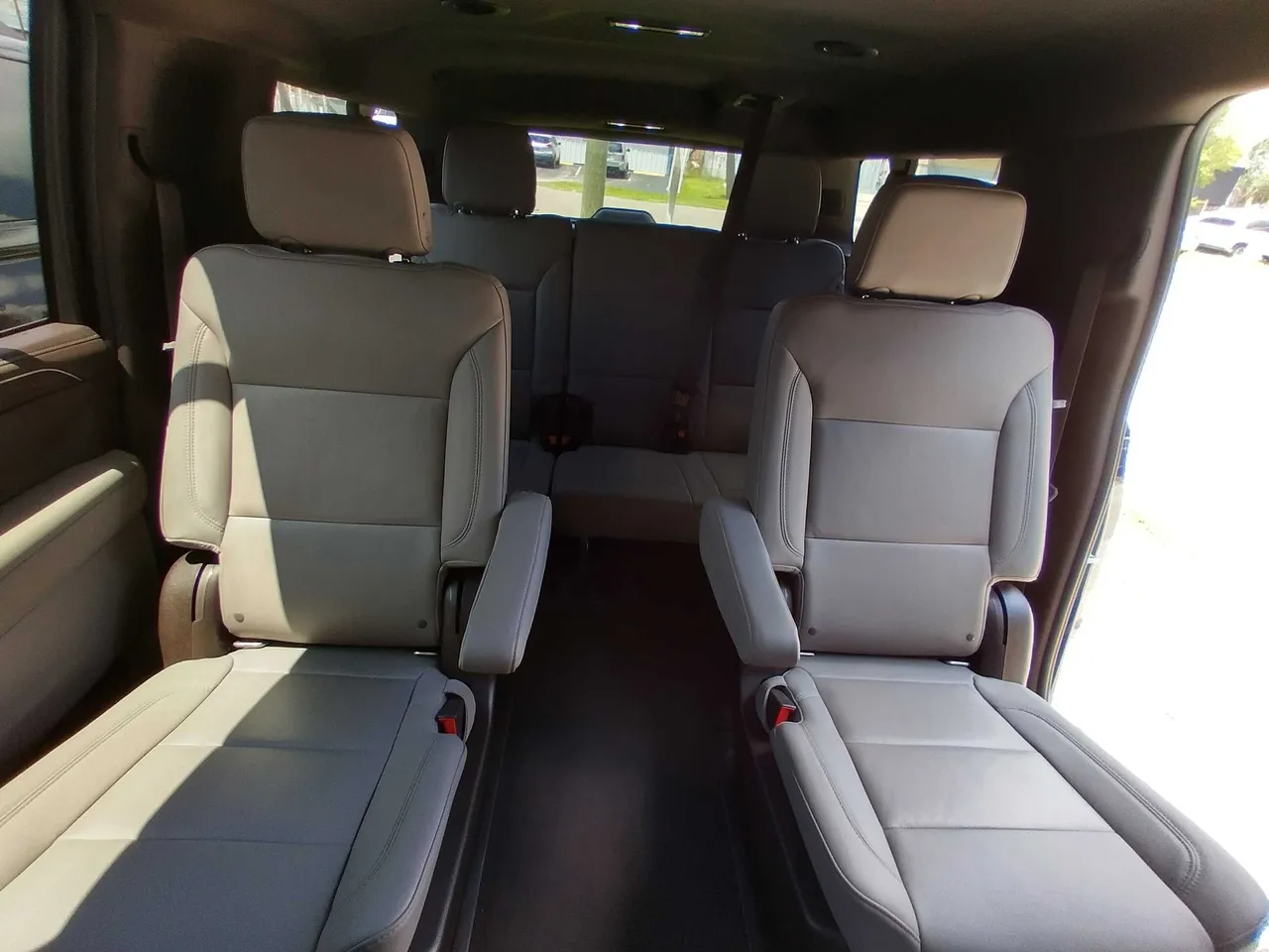 Black Chevrolet Suburban, photo 2 for airport transfers in Hillsborough County, FL