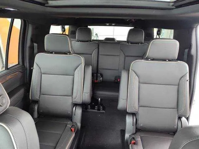 Chevrolet Suburban interior with captain's chairs for airport transfers Chevrolet Suburban interior with captain's chairs for airport transfers