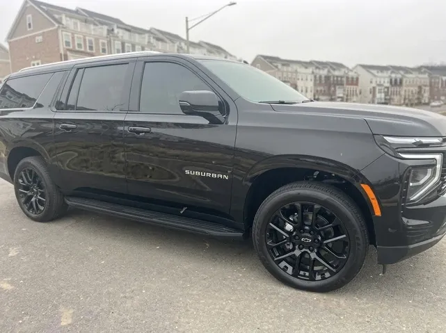 Black Chevrolet Suburban for airport transfers Black Chevrolet Suburban for airport transfers