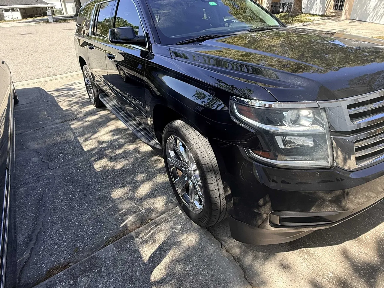 Black Chevrolet Suburban, photo 2 for airport transfers Black Chevrolet Suburban, photo 2 for airport transfers