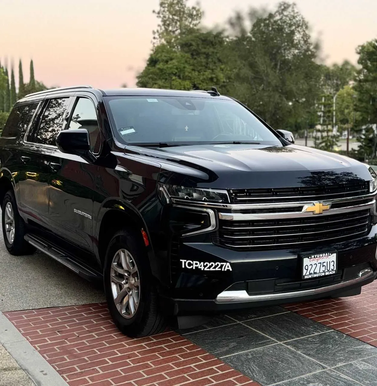 Black Chevrolet suburban for airport transfers in Kern County, CA