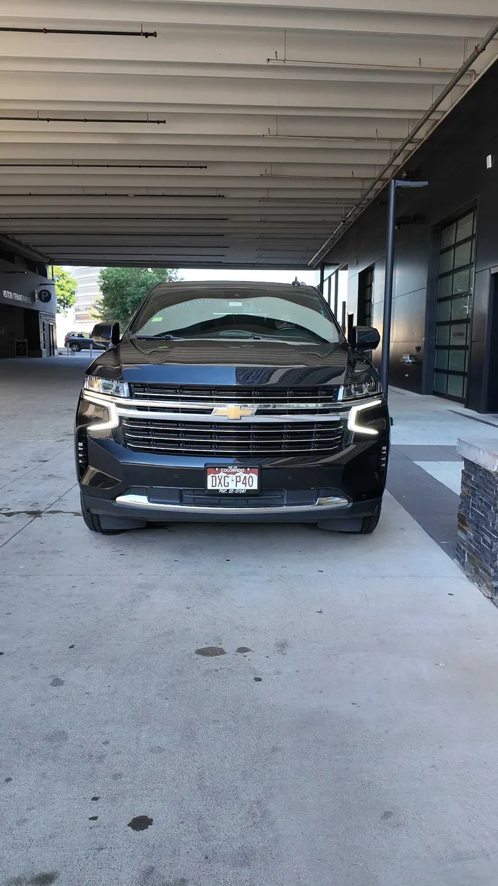 Black Chevrolet Suburban, photo 3 for airport transfers in San Juan County, NM