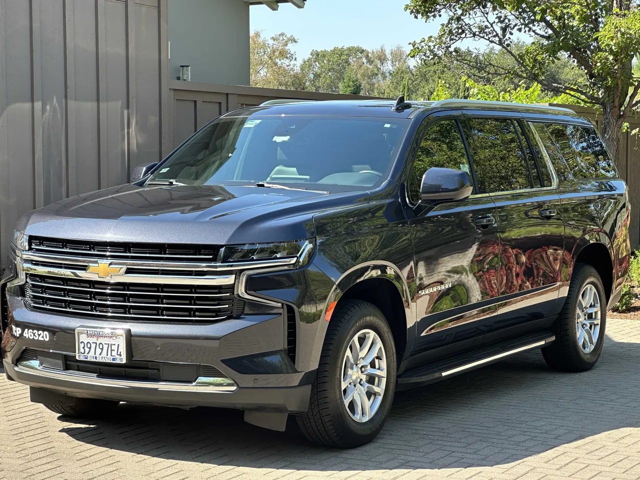 Black Chevrolet Suburban, photo 2 for airport transfers in Alameda County, CA