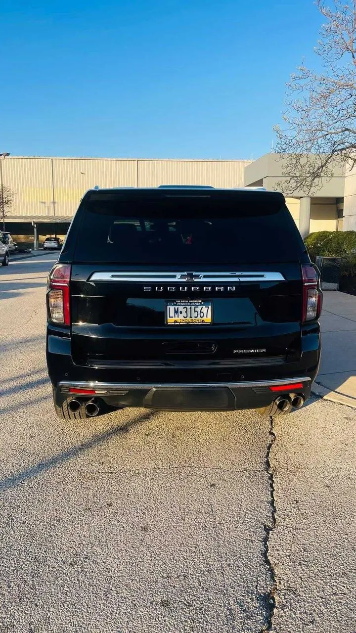Black Chevrolet Suburban exterior, photo 3 for airport transfers Black Chevrolet Suburban exterior, photo 3 for airport transfers