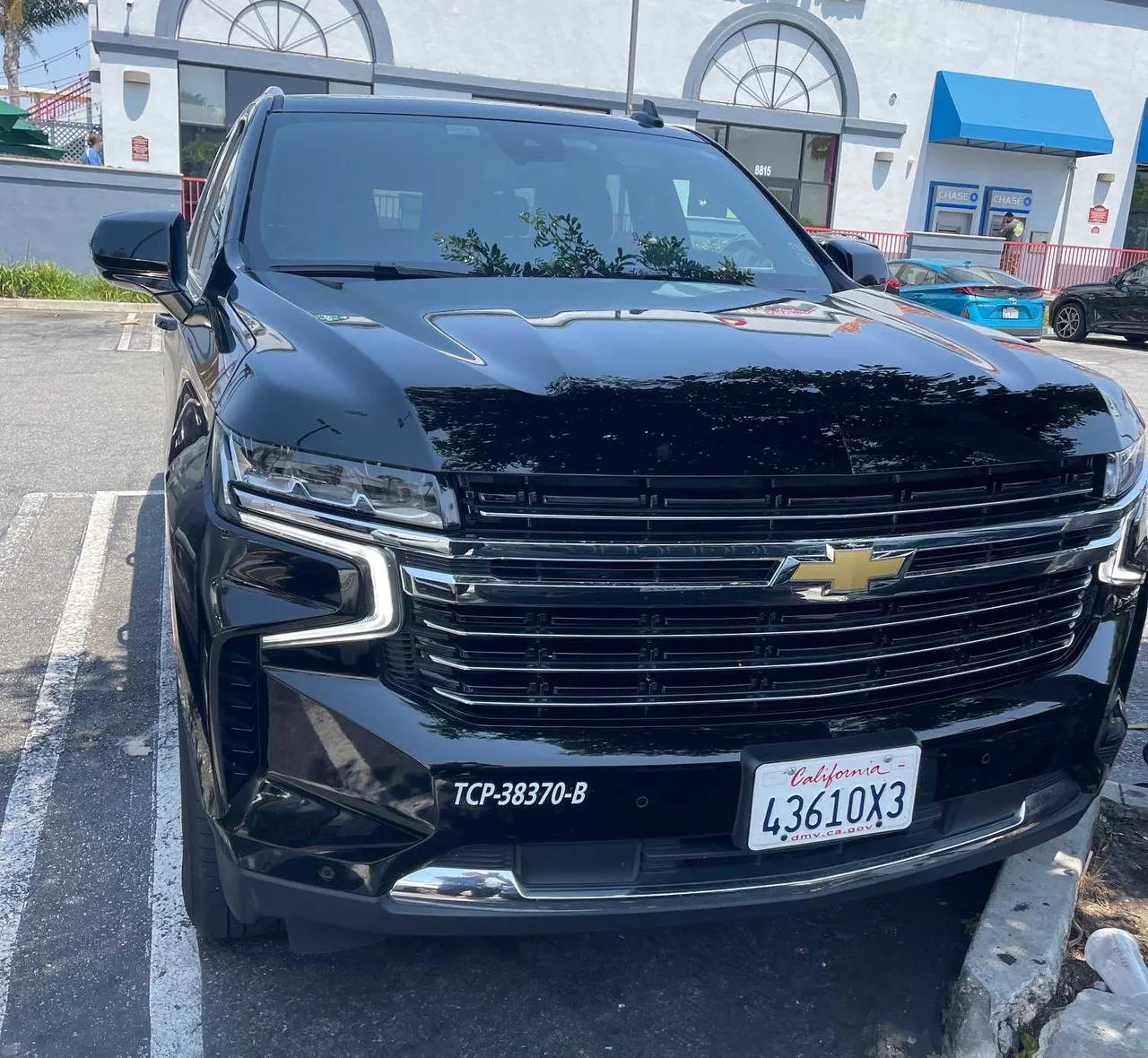 Black Chevrolet Suburban exterior, photo 3 for airport transfers Black Chevrolet Suburban exterior, photo 3 for airport transfers