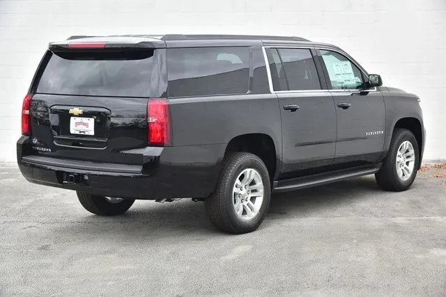 Chevrolet Suburban Executive SUV exterior, photo 4 for chauffeur car rental in Snohomish County, WA