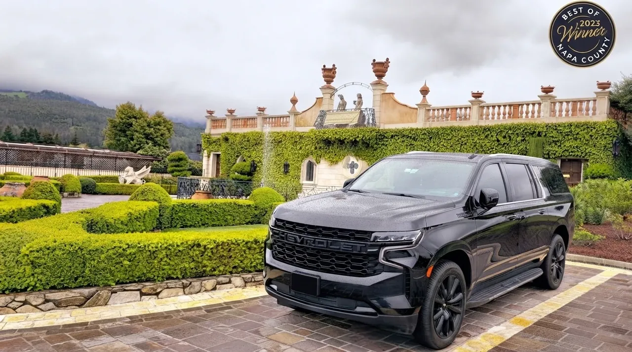 Black Chevrolet Suburban HC for airport transfers Black Chevrolet Suburban HC for airport transfers