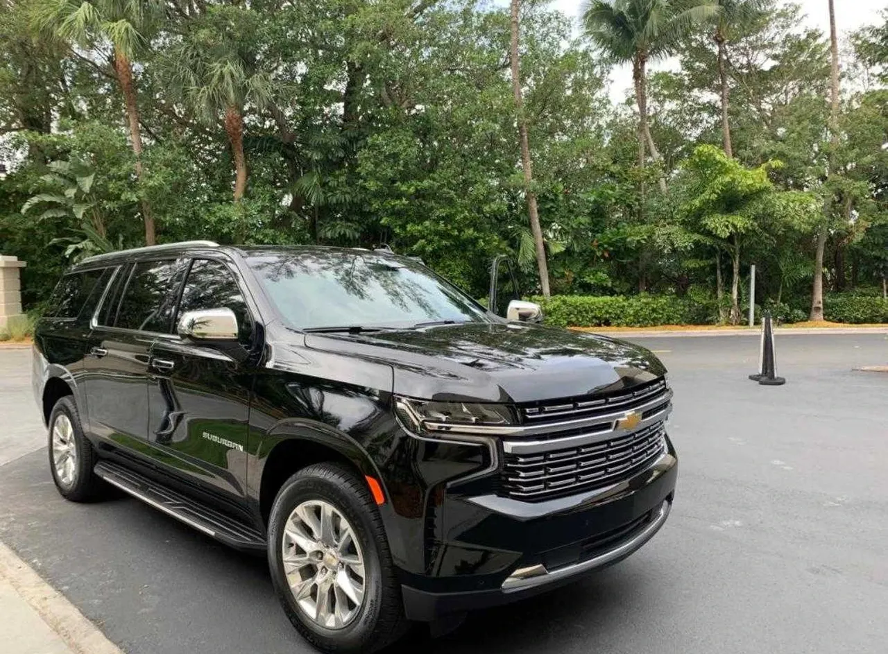 Black Chevrolet Suburban LT for airport transfers Black Chevrolet Suburban LT for airport transfers