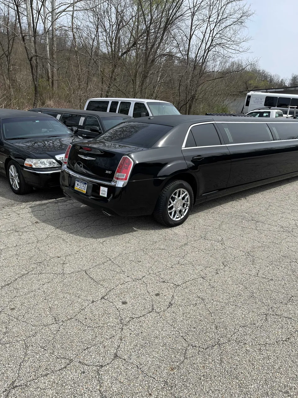 Pink Chrysler Limo for limo rental in Big Springs, WV