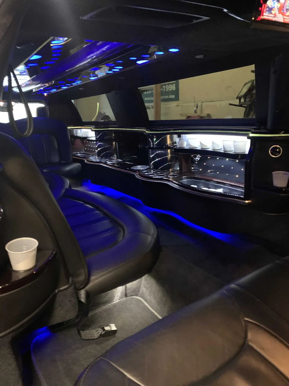 Chrysler Limo interior for limo rental in Big Springs, WV